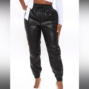 NWT fashion nova faux leather joggers in tan
